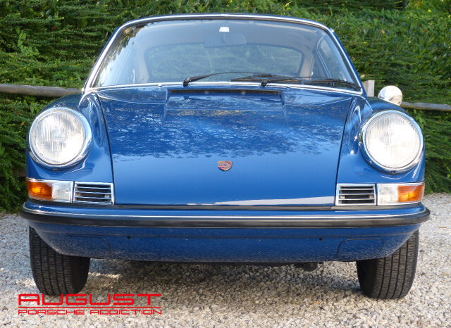 Porsche 911 2.0 E Coupé 1969 complet