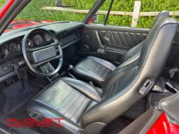 Porsche 911 Carrera 3.2 Turbo-Look 1988 complet