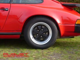 Porsche 911 Carrera 3.2 ” ClubSport specs” 1987