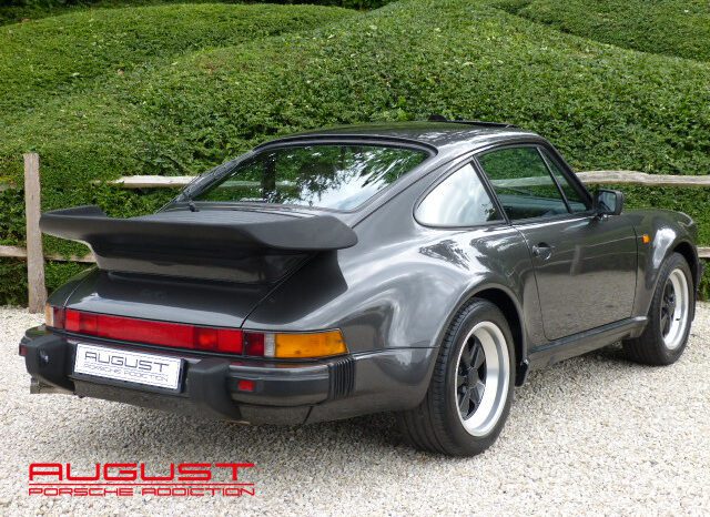 Porsche 930 Turbo 3.3 1989 complet