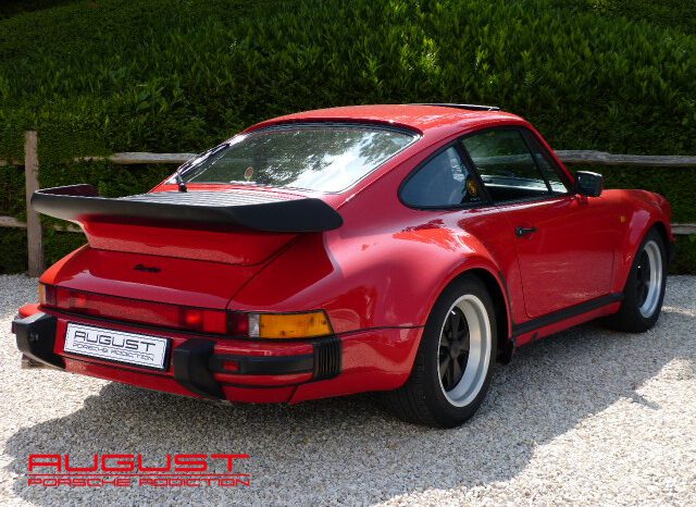 Porsche 930 Turbo 3.3 1988 complet