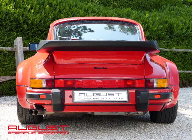 Porsche 930 Turbo 3.3 1988 complet