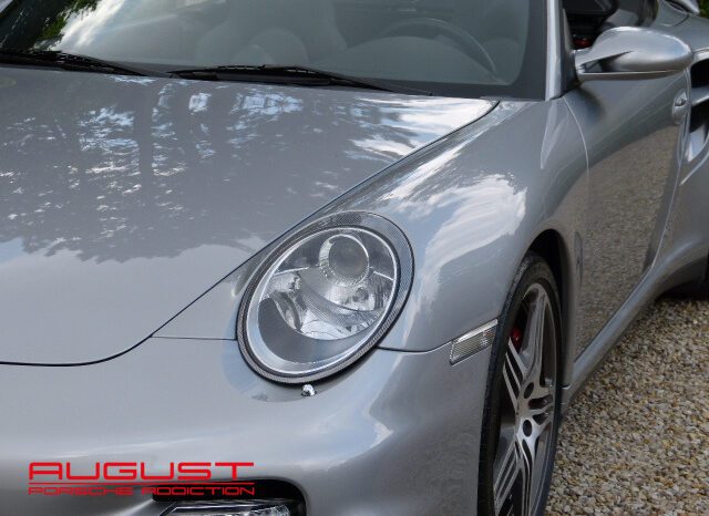 Porsche 997 Turbo Cabriolet 2008 complet