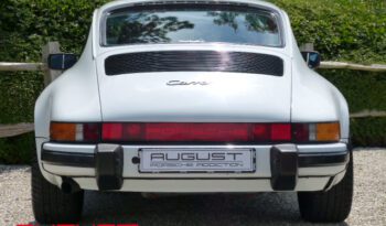 Porsche 911 Carrera  1987 complet