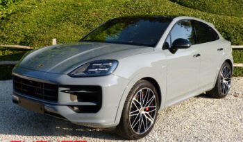 Porsche Cayenne Coupé Hybride 2024 complet