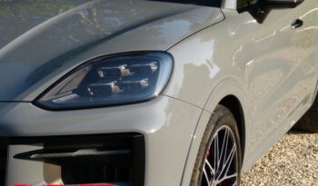 Porsche Cayenne Coupé Hybride 2024 complet