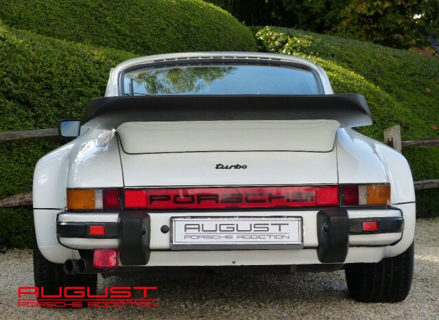 Porsche 930 Turbo 3.0 1984 complet