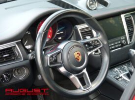 Porsche Macan GTS 2017