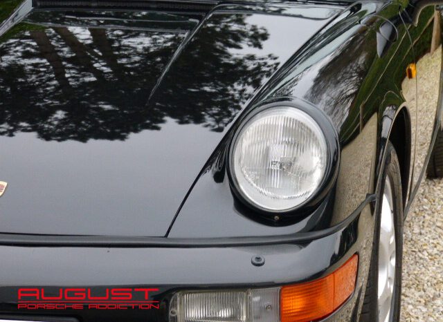 Porsche 964 Carrera 4 Cabriolet 1992 complet