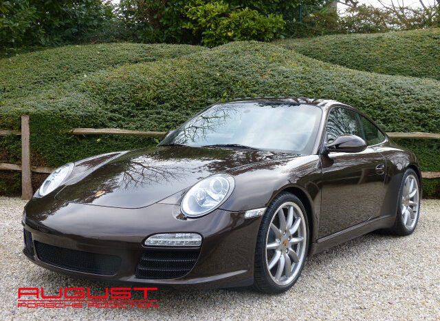 Porsche 997 Carrera 2010 complet