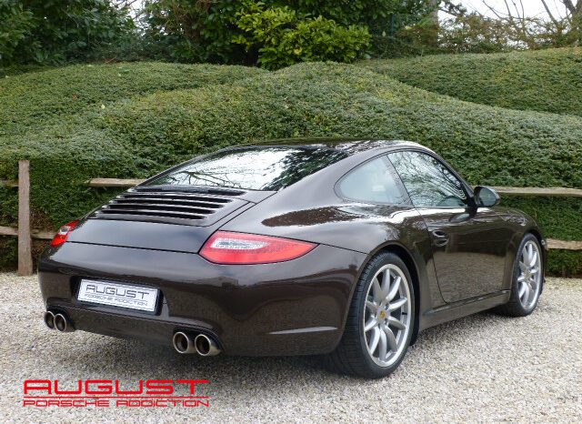 Porsche 997 Carrera 2010 complet