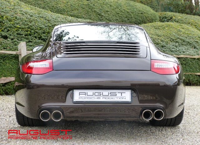 Porsche 997 Carrera 2010 complet