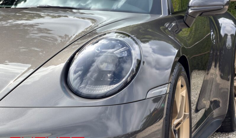 Porsche 992 GT3 Touring 2024 complet