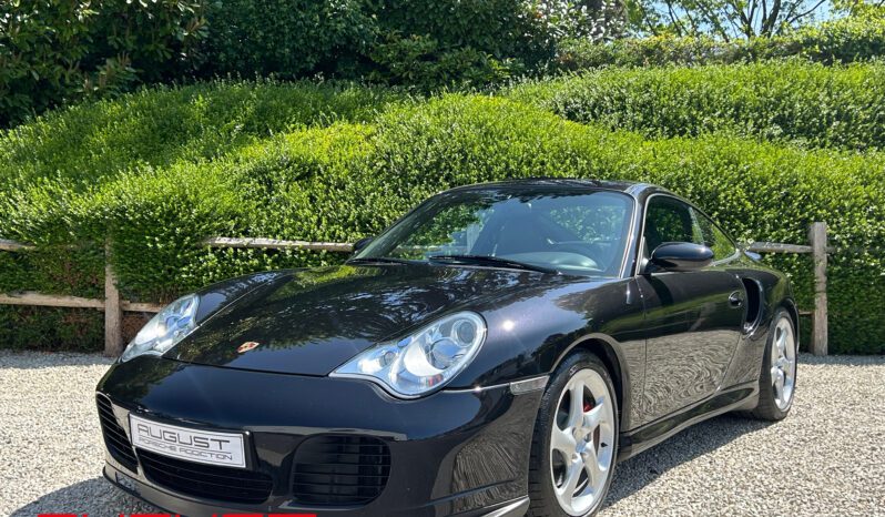 Porsche 996 Turbo 2004 complet