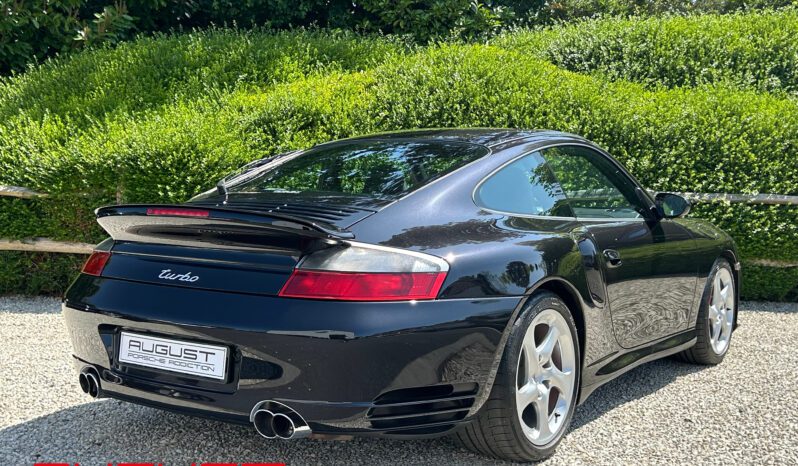 Porsche 996 Turbo 2004 complet