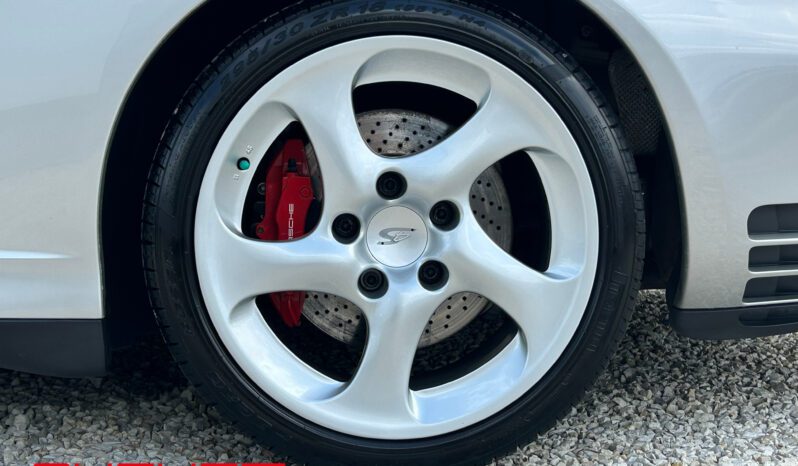 Porsche 996 Carrera 4S Cabriolet complet