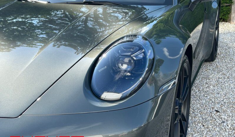 Porsche 992 Carrera GTS complet