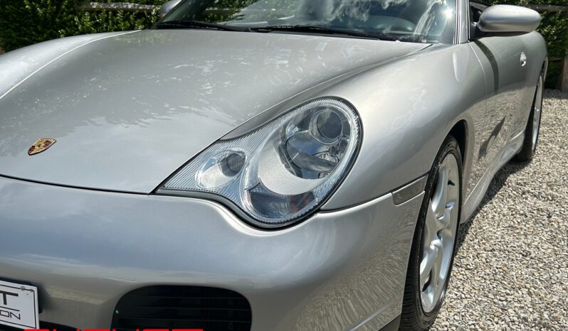 Porsche 996 Carrera 4S Cabriolet complet