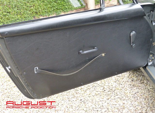 Porsche 911 2.0 S coupé 1969 complet