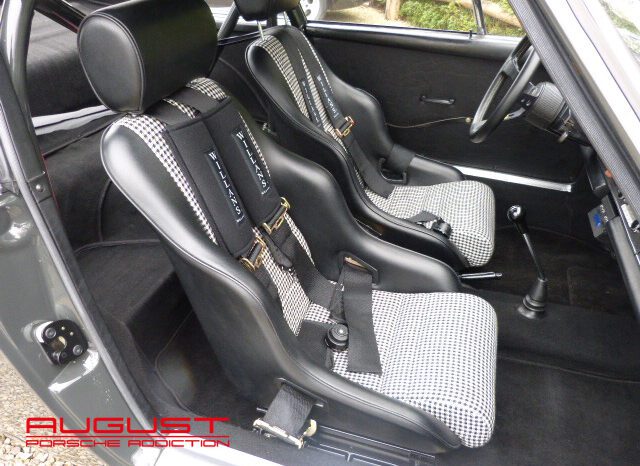 Porsche 911 2.0 S coupé 1969 complet