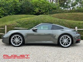 Porsche 992 Carrera  2020