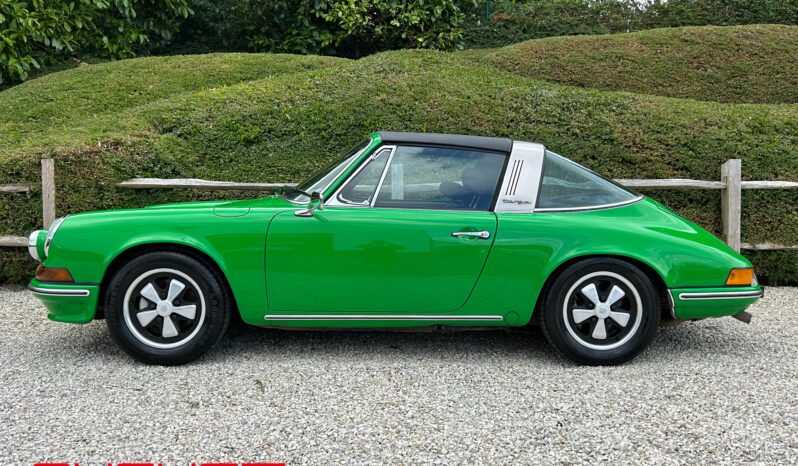 Porsche 911 2.4 T Targa 1973 complet