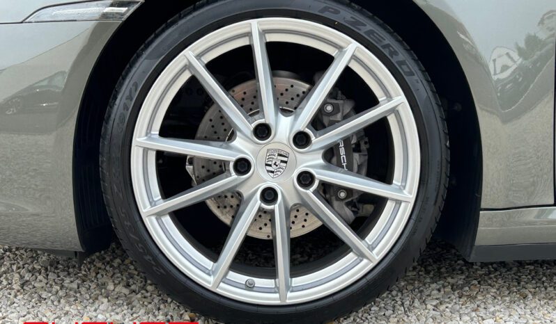 Porsche 992 Carrera  2020 complet