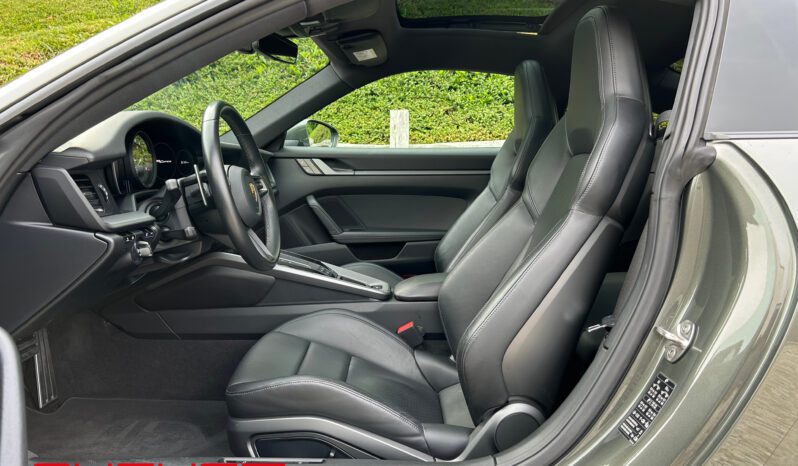 Porsche 992 Carrera  2020 complet