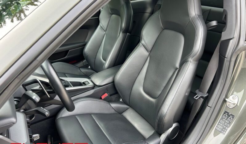 Porsche 992 Carrera  2020 complet