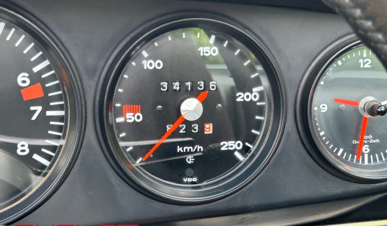 Porsche 911 2.4 T Targa 1973 complet