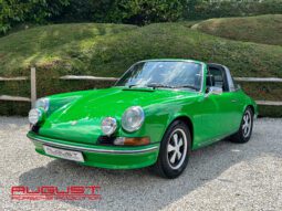 Porsche 911 2.4 T Targa 1973 complet