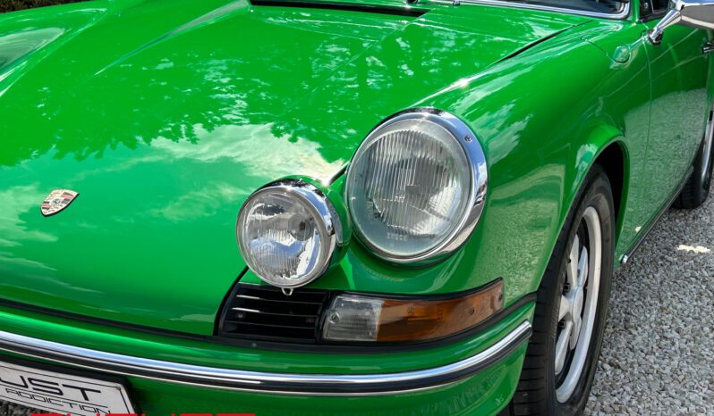 Porsche 911 2.4 T Targa 1973 complet
