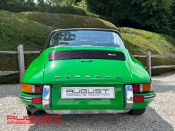 Porsche 911 2.4 T Targa 1973 complet