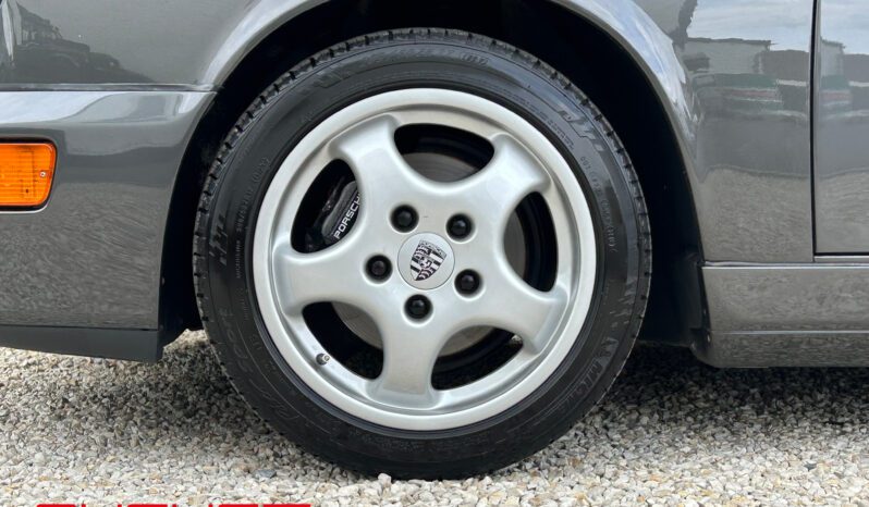 Porsche 964 Carrera 4 1993 complet