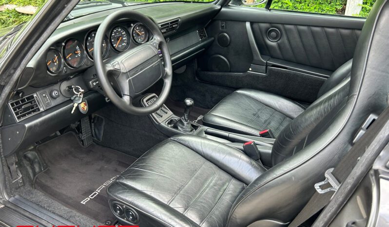 Porsche 964 Carrera 4 1993 complet