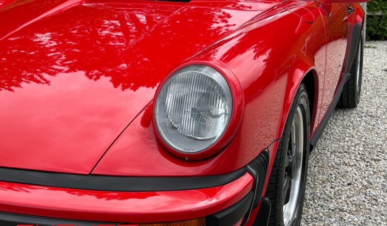 Porsche 911 Carrera 3.2 1987 complet