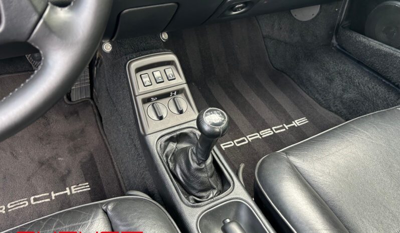 Porsche 964 Carrera 4 1993 complet