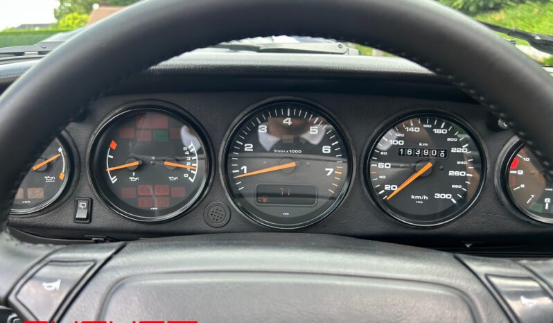 Porsche 964 Carrera 4 1993 complet