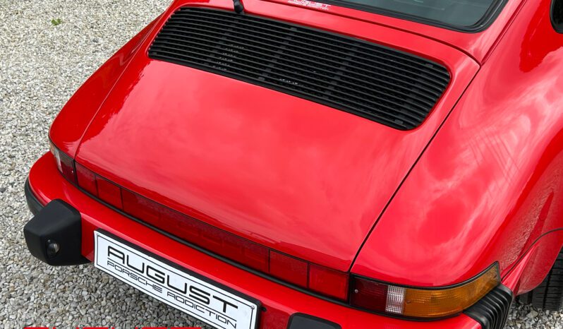 Porsche 911 Carrera 3.2 1987 complet