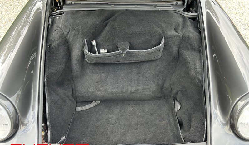 Porsche 964 Carrera 4 1993 complet