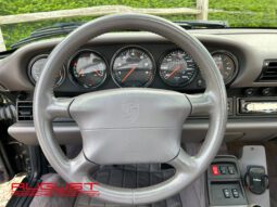 Porsche 993 Carrera 2 1994 complet