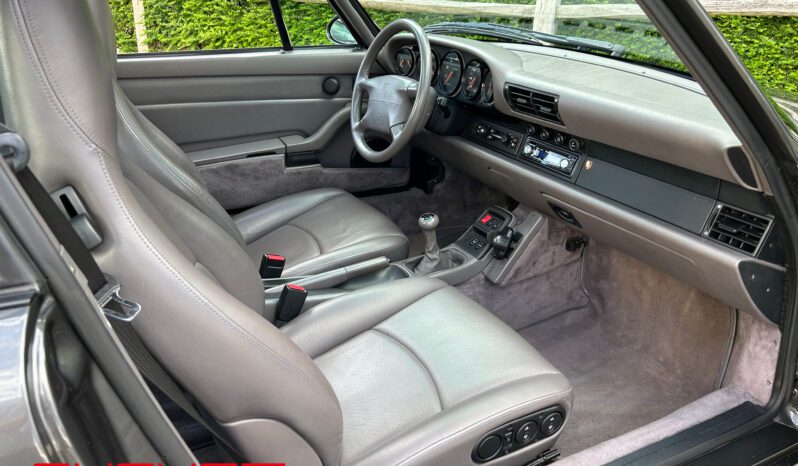 Porsche 993 Carrera 2 1994 complet