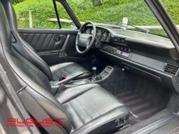 Porsche 964 Carrera 4 1993 complet