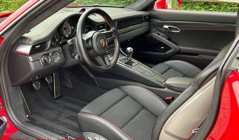 Porsche 991 GT3 Touring 2018 complet