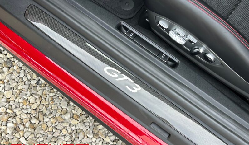 Porsche 991 GT3 Touring 2018 complet