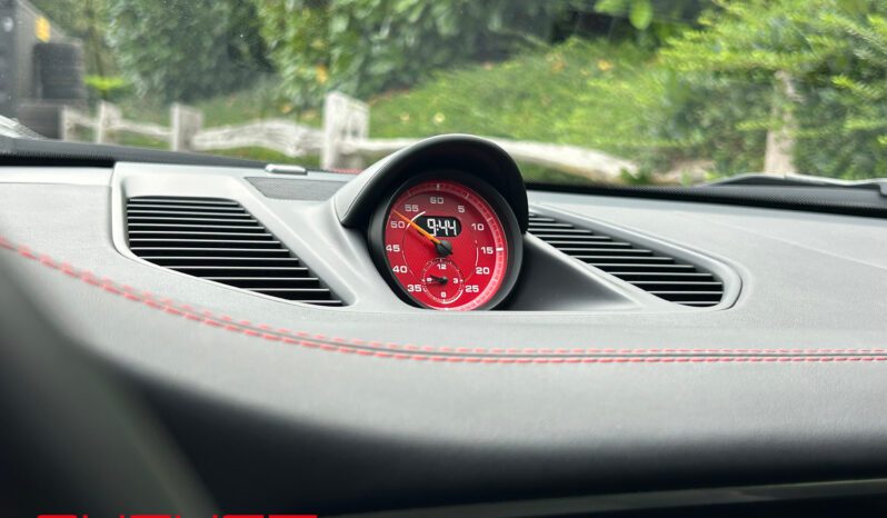Porsche 991 GT3 Touring 2018 complet