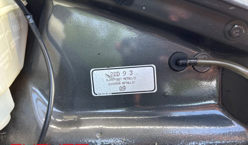 Porsche 964 Carrera 4 Cabriolet 1993 complet