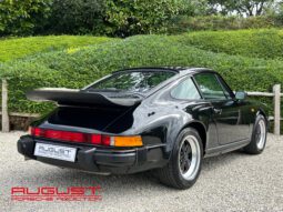 Porsche 911 Carrera 3.2 1986 complet