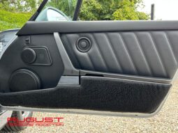 Porsche 964 Carrera 2 Cabriolet 1993 complet
