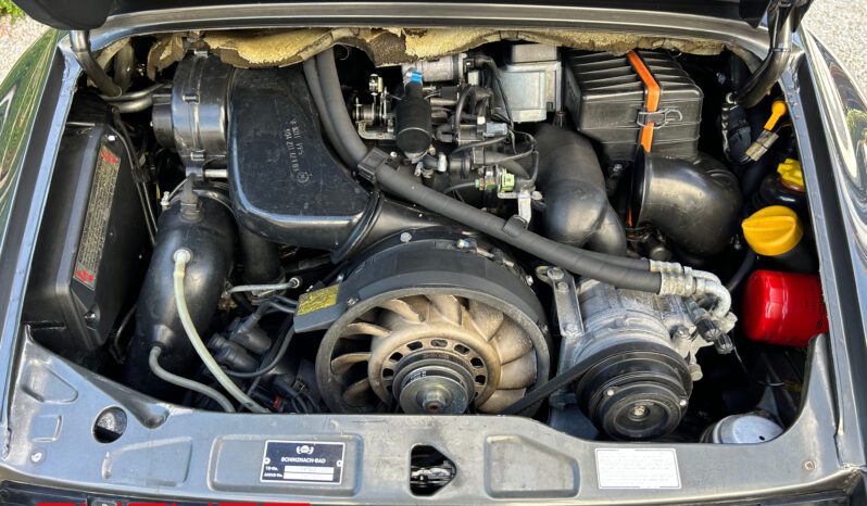 Porsche 964 Carrera 4 Cabriolet 1993 complet